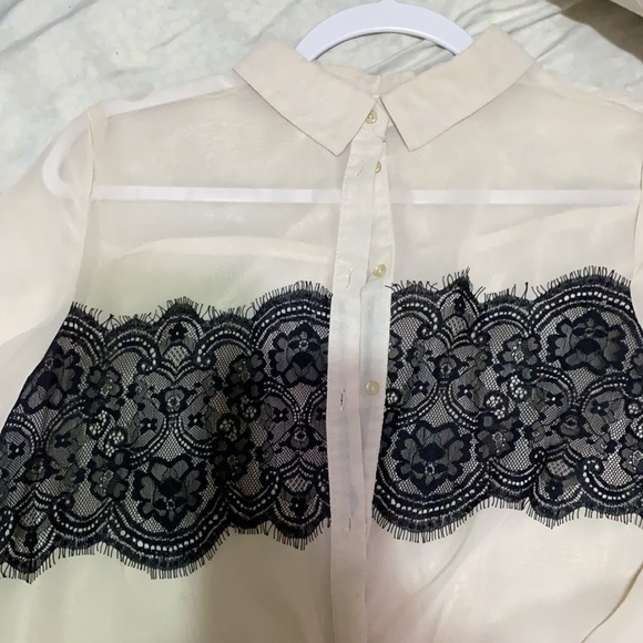 Button down super chic - Picture 2 of 4